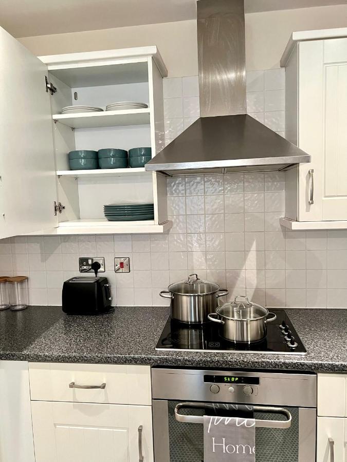 הארלו Stylish Luxe Apartment מראה חיצוני תמונה
