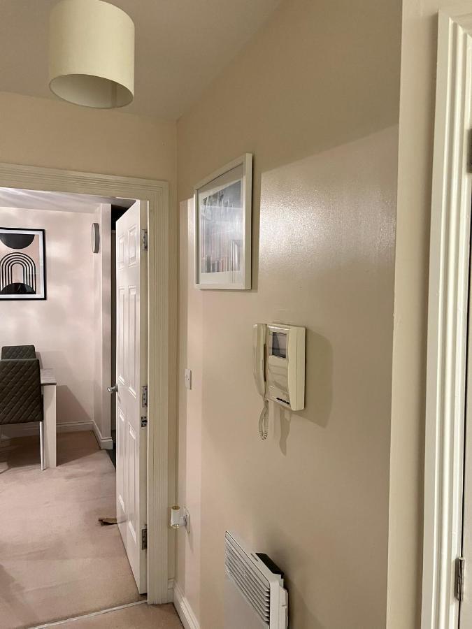הארלו Stylish Luxe Apartment מראה חיצוני תמונה