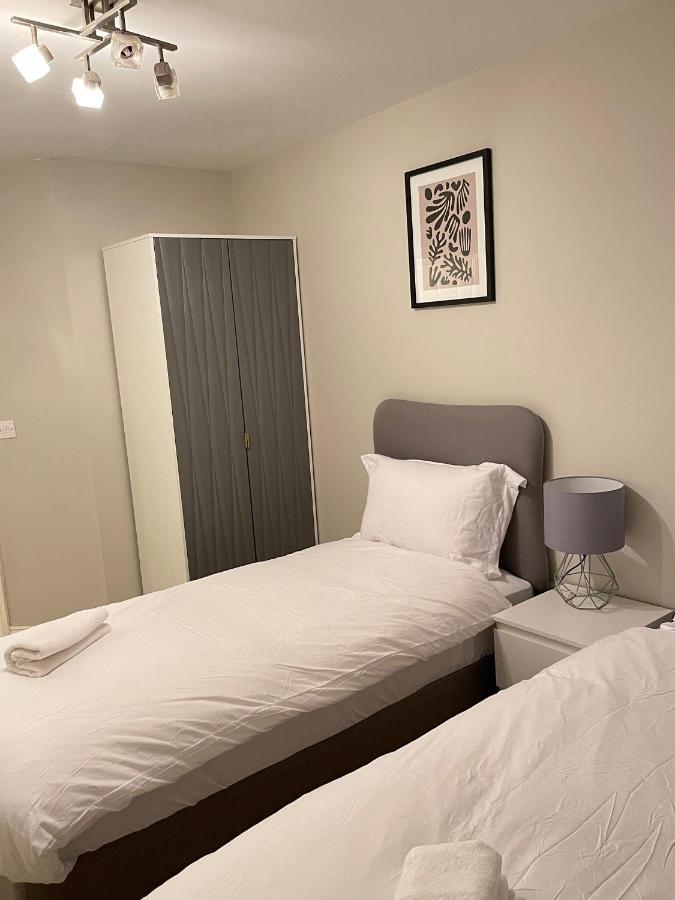 הארלו Stylish Luxe Apartment מראה חיצוני תמונה